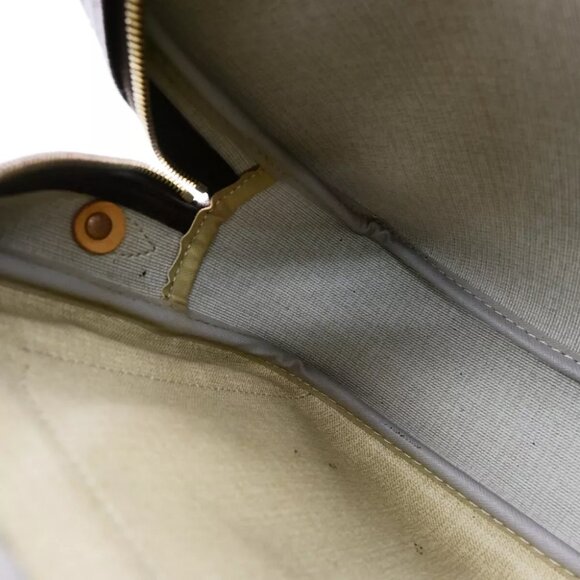 LOUIS VUITTON Reporter PM Crossbody Shoulder Bag Monogram Leather - Picture 14 of 16